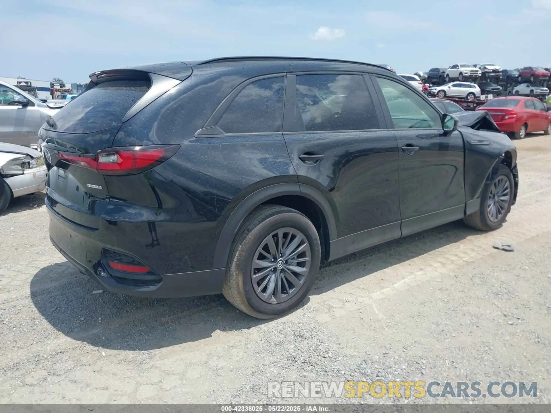 4 Photograph of a damaged car JM3KJBHD5S1117439 MAZDA CX-70 2025
