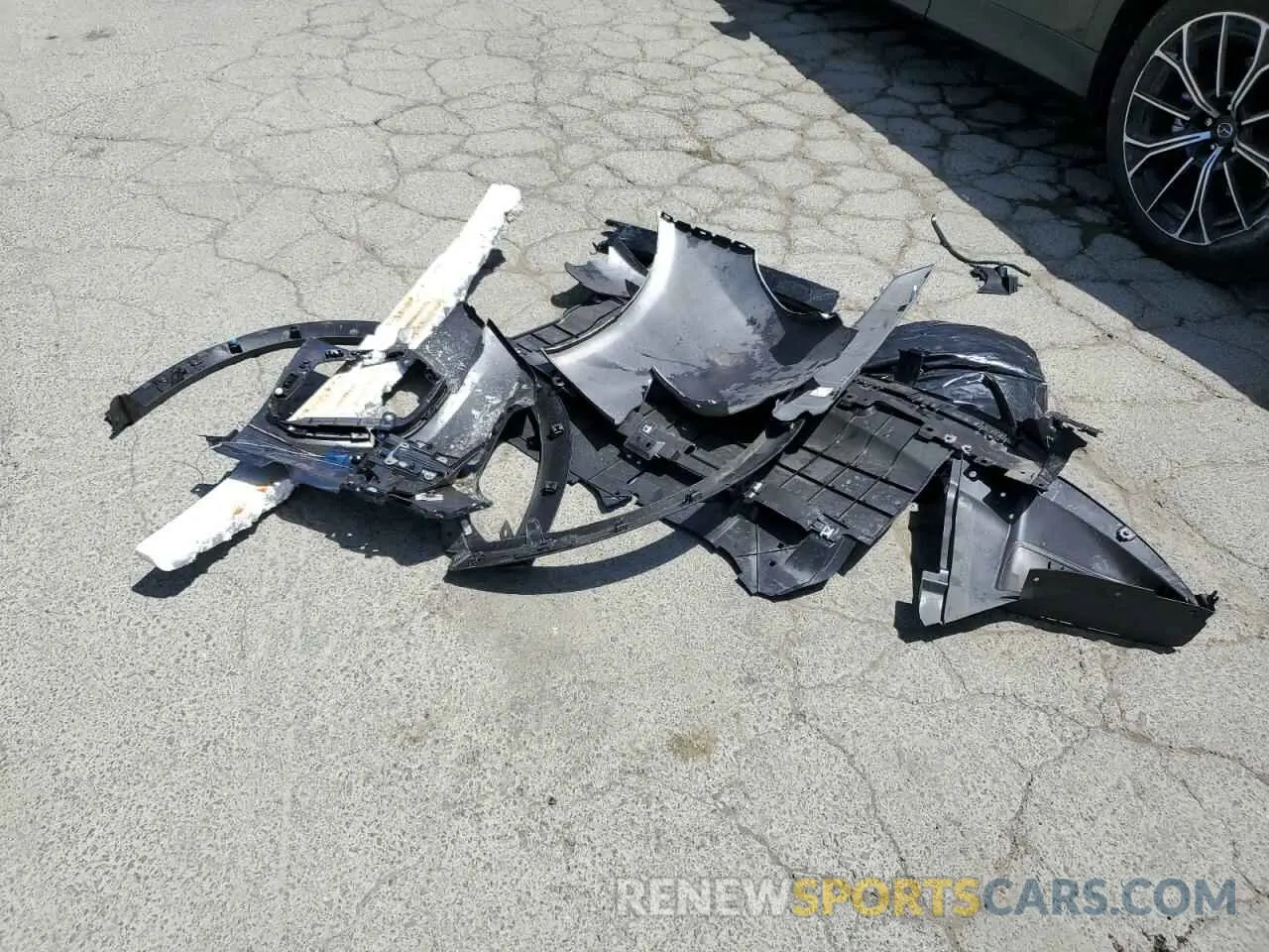 13 Photograph of a damaged car JM3KJEHA3S1113266 MAZDA CX-70 2025