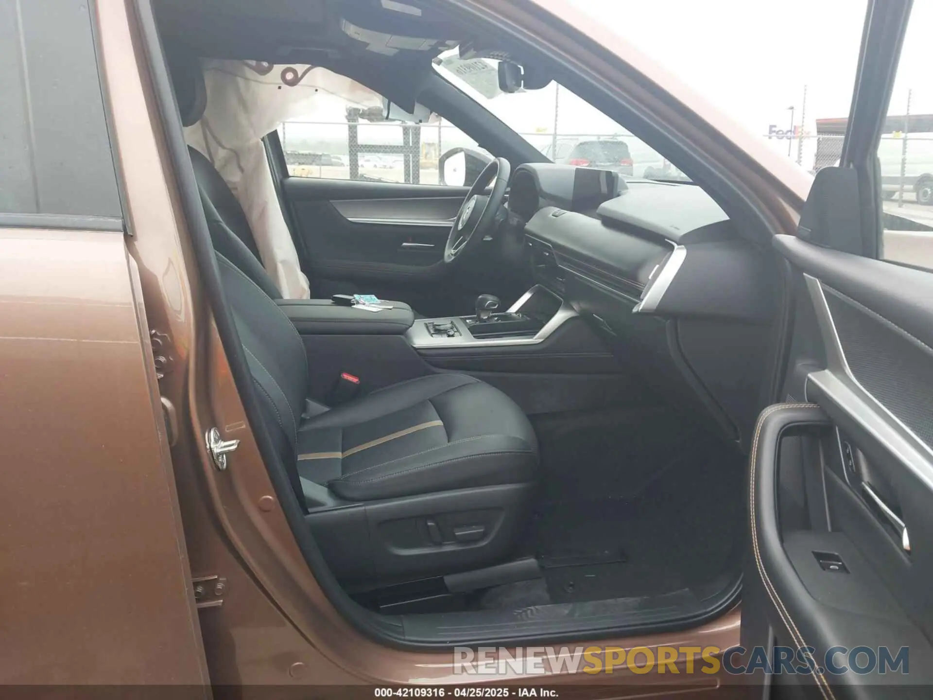 5 Photograph of a damaged car JM3KJEHA1S1111323 MAZDA CX-70 PHEV 2025