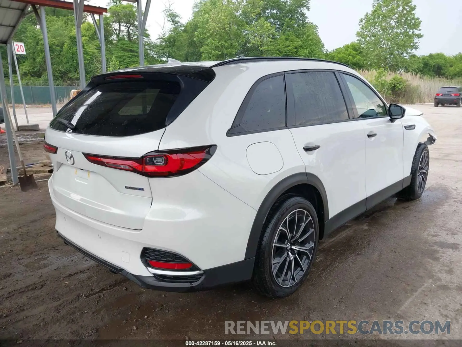 4 Photograph of a damaged car JM3KJEHA6S1111740 MAZDA CX-70 PHEV 2025