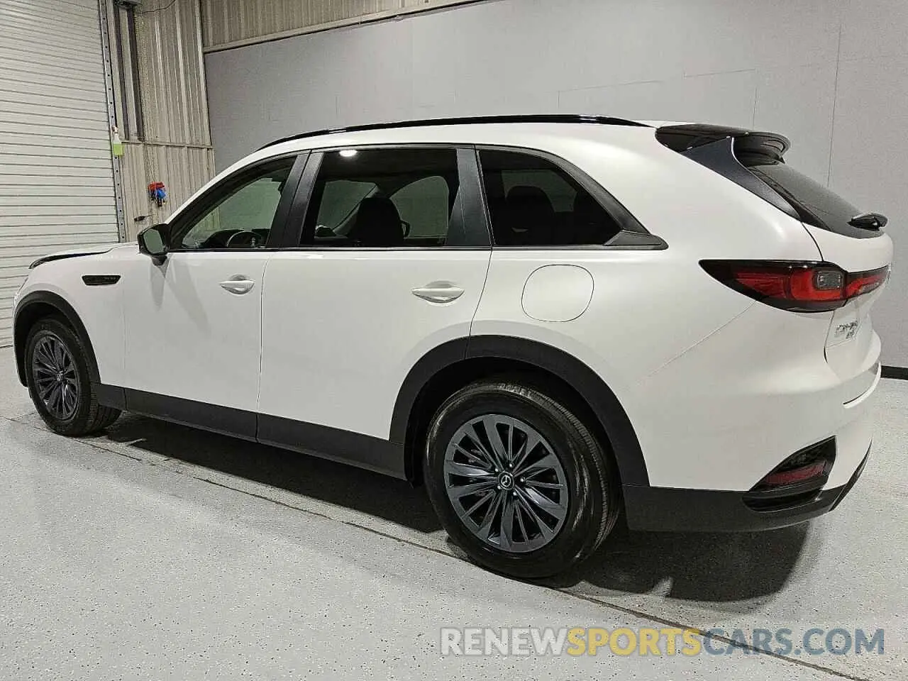 2 Photograph of a damaged car JM3KJBHD2S1115034 MAZDA CX-70 PREF 2025