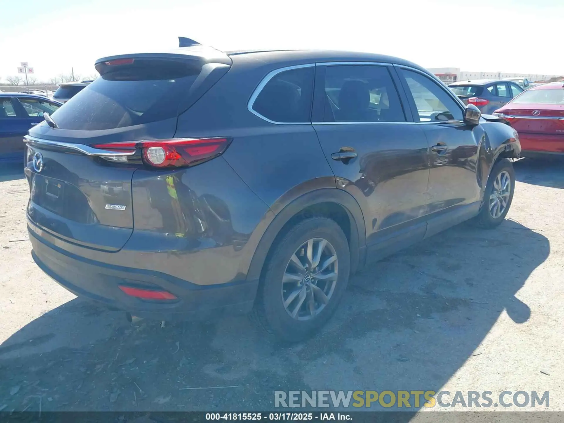 4 Photograph of a damaged car JM3TCABY7K0313750 MAZDA CX-9 2019