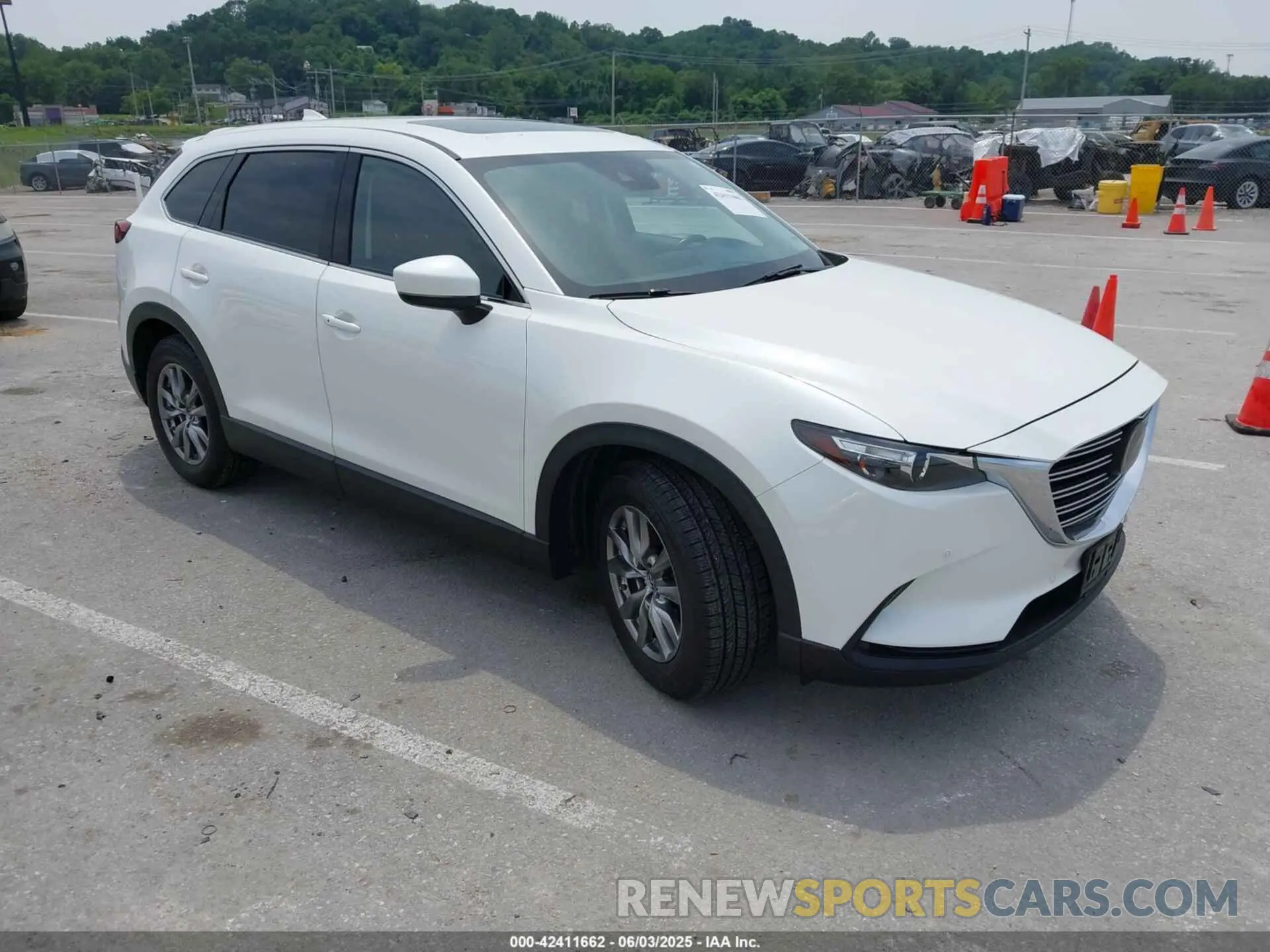1 Photograph of a damaged car JM3TCACY1K0334804 MAZDA CX-9 2019