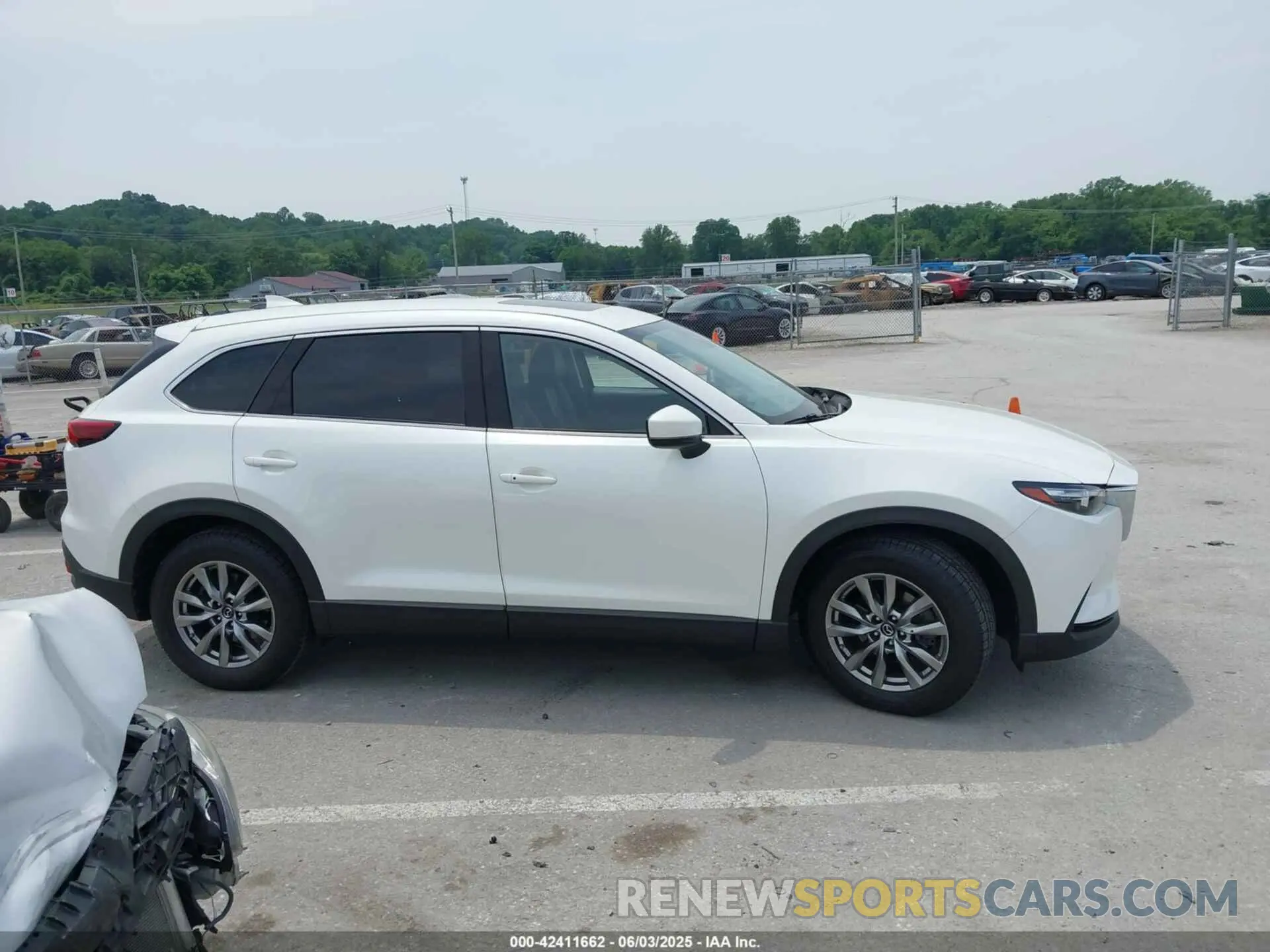 13 Photograph of a damaged car JM3TCACY1K0334804 MAZDA CX-9 2019