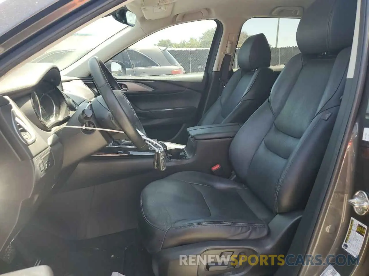 7 Photograph of a damaged car JM3TCACY7K0303122 MAZDA CX-9 2019