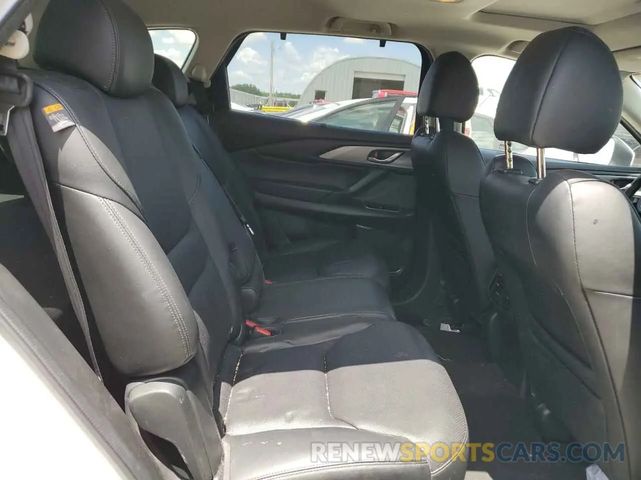 11 Photograph of a damaged car JM3TCACY9K0337112 MAZDA CX-9 2019