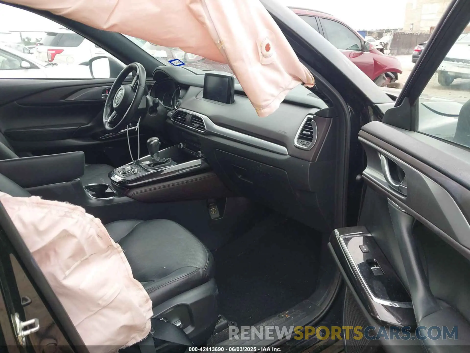 5 Photograph of a damaged car JM3TCADY0K0334596 MAZDA CX-9 2019