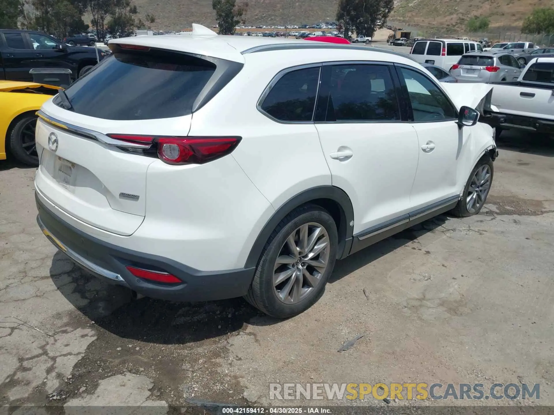 4 Photograph of a damaged car JM3TCADY3K0307375 MAZDA CX-9 2019