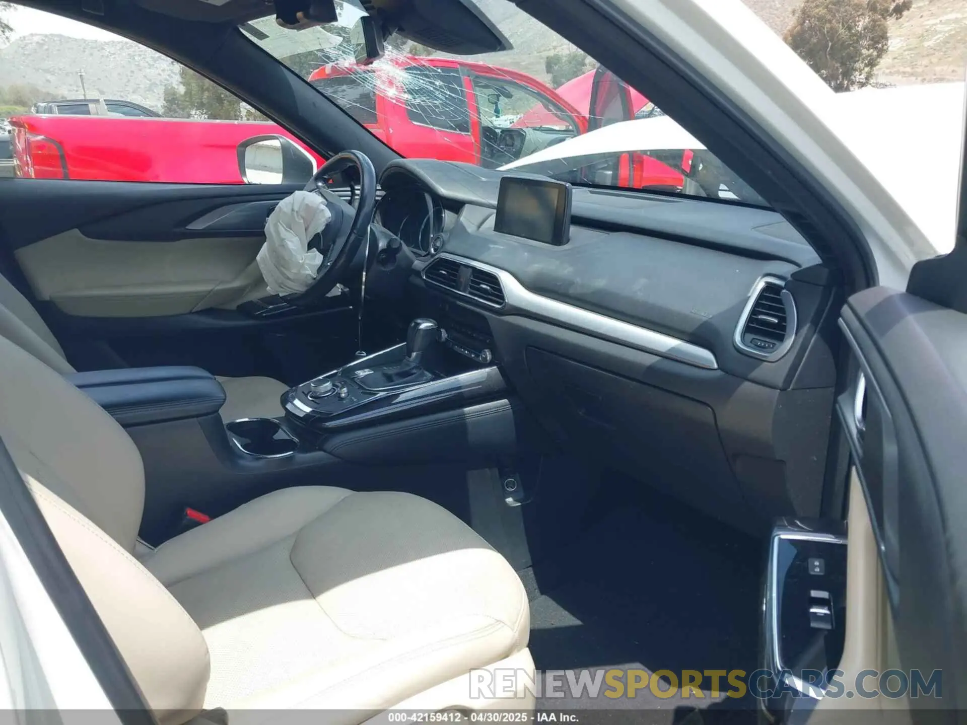 5 Photograph of a damaged car JM3TCADY3K0307375 MAZDA CX-9 2019