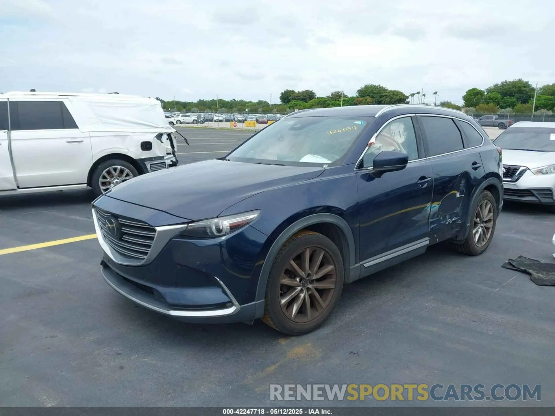 2 Photograph of a damaged car JM3TCADY5K0315526 MAZDA CX-9 2019
