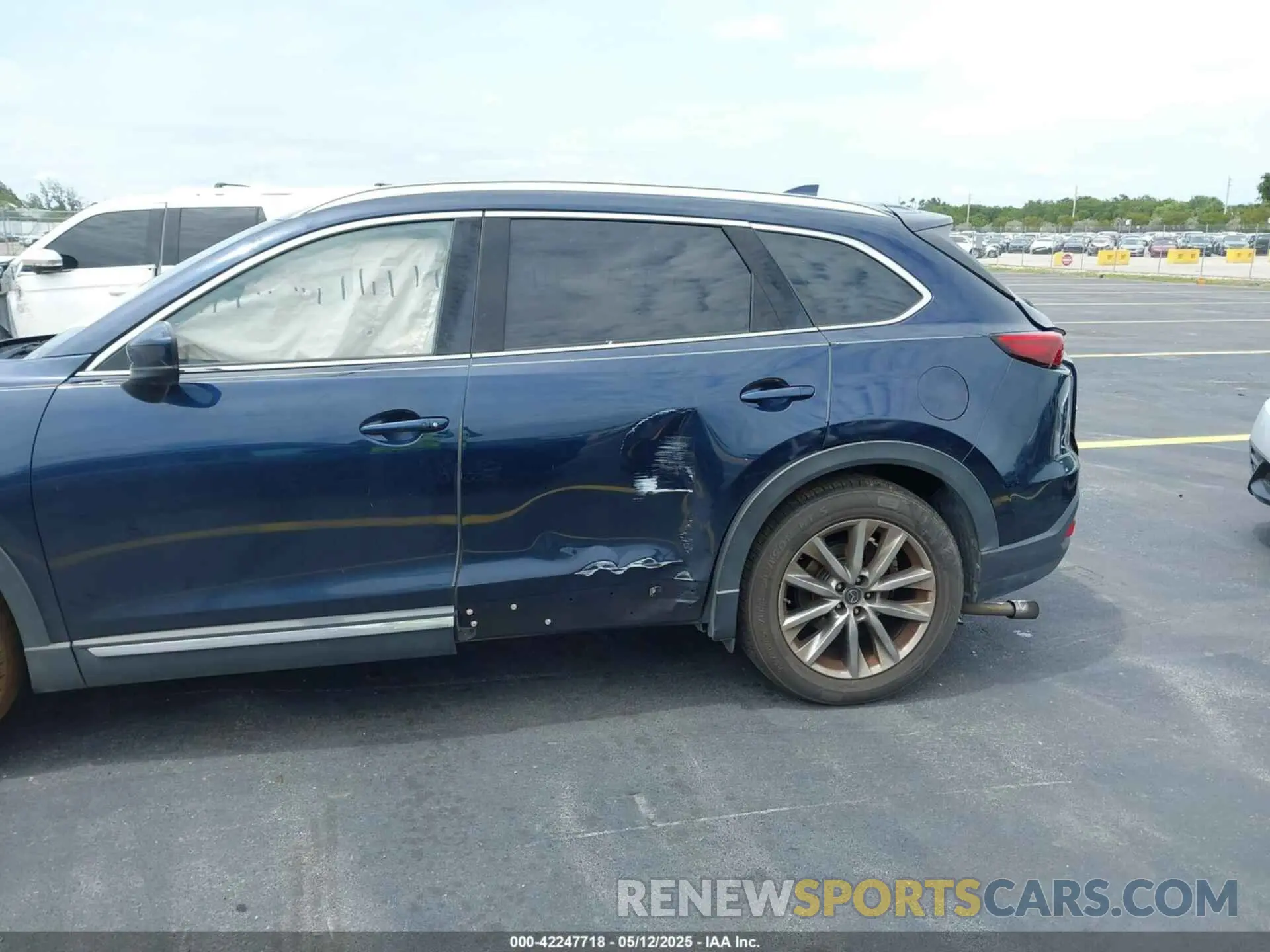 6 Photograph of a damaged car JM3TCADY5K0315526 MAZDA CX-9 2019