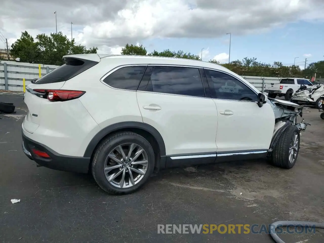 3 Photograph of a damaged car JM3TCADY8K0329727 MAZDA CX-9 2019