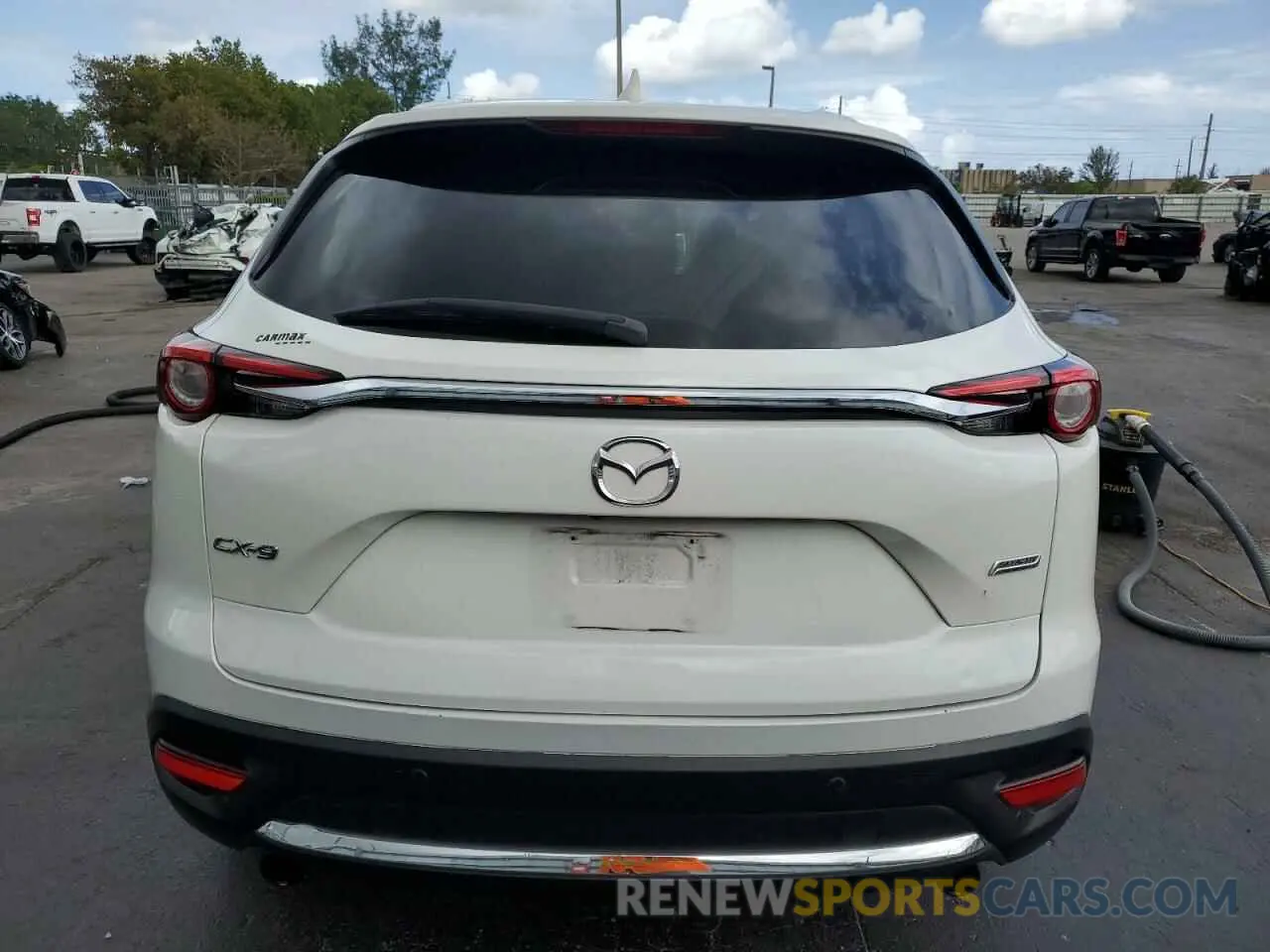 6 Photograph of a damaged car JM3TCADY8K0329727 MAZDA CX-9 2019