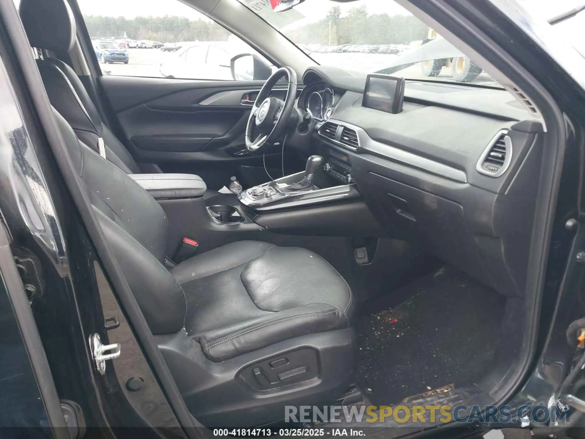 5 Photograph of a damaged car JM3TCBCY0K0317028 MAZDA CX-9 2019