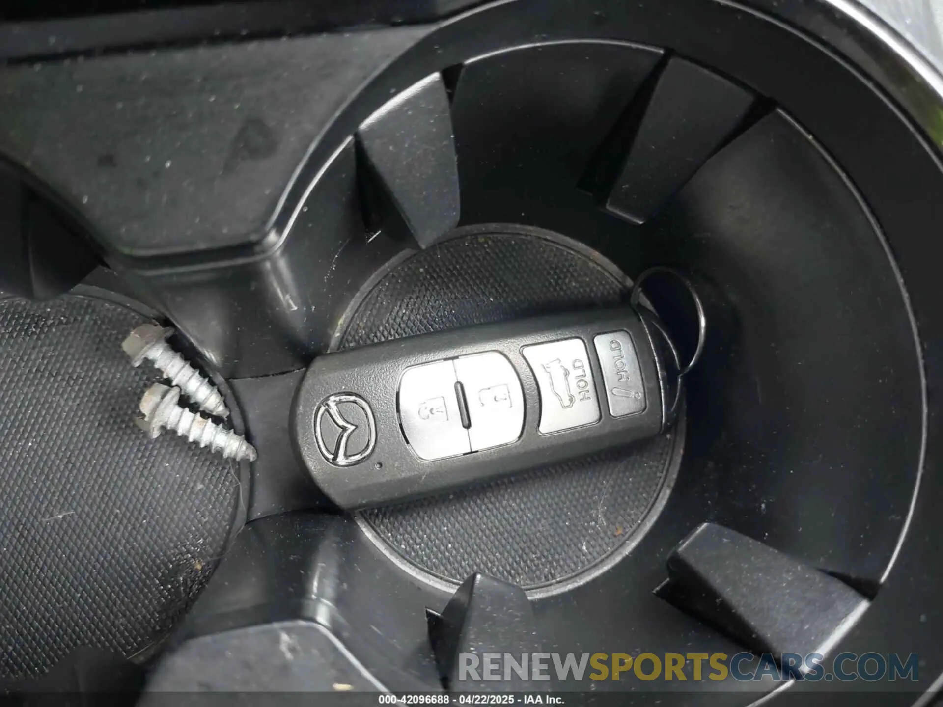 11 Photograph of a damaged car JM3TCBCY1K0319032 MAZDA CX-9 2019