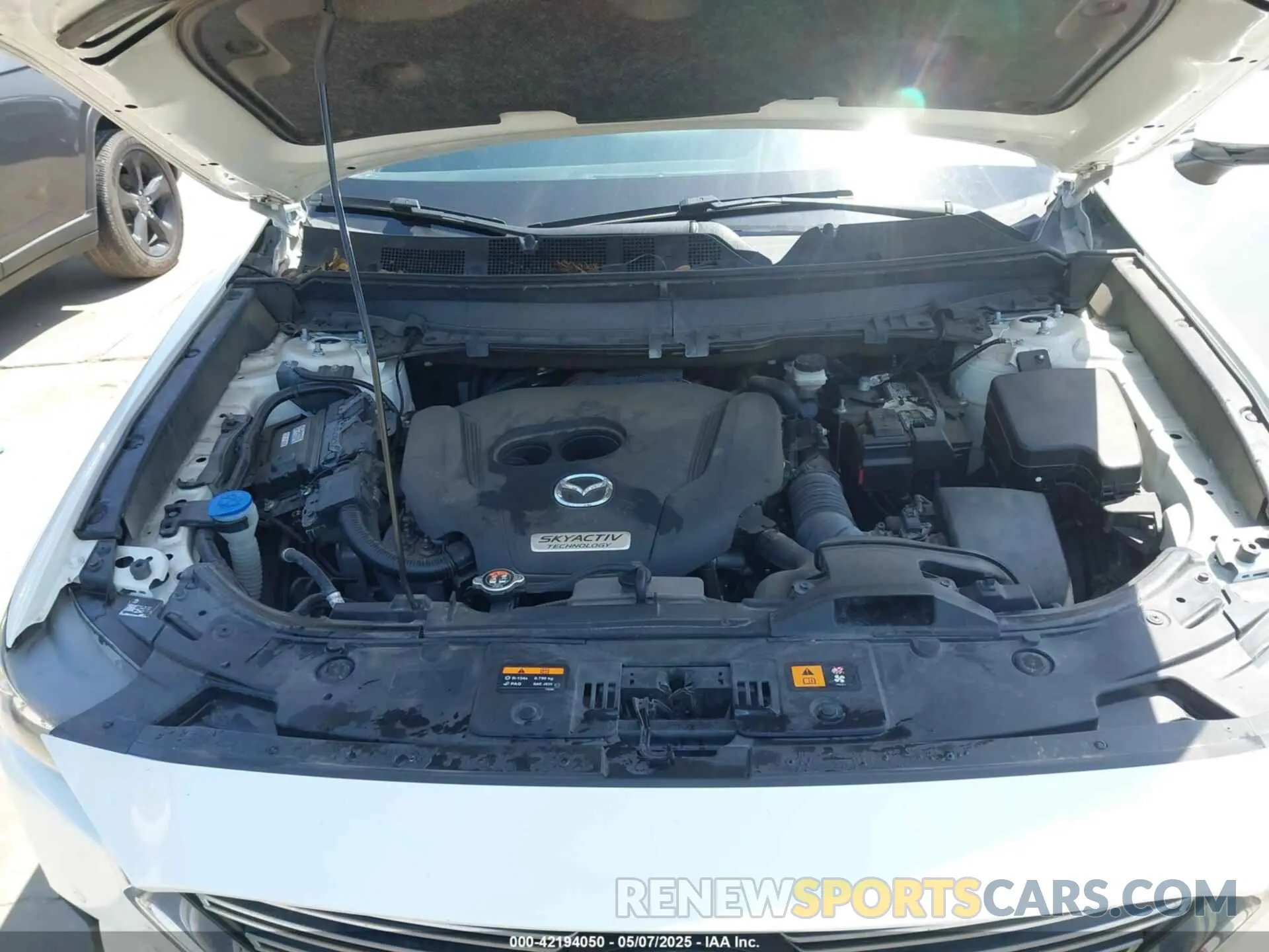 10 Photograph of a damaged car JM3TCBCY2K0300702 MAZDA CX-9 2019