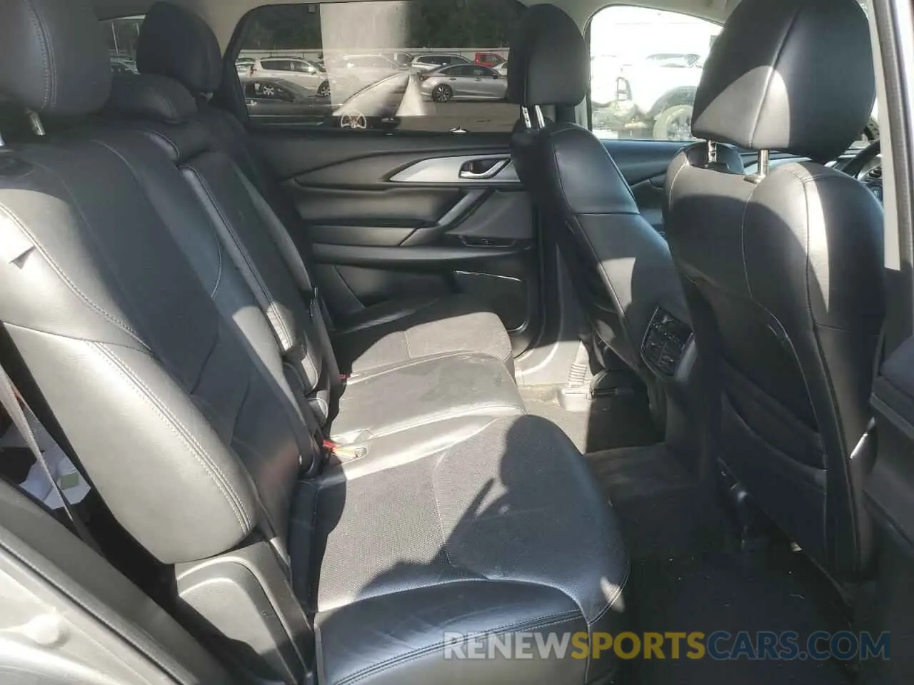 11 Photograph of a damaged car JM3TCBCY3K0304323 MAZDA CX-9 2019