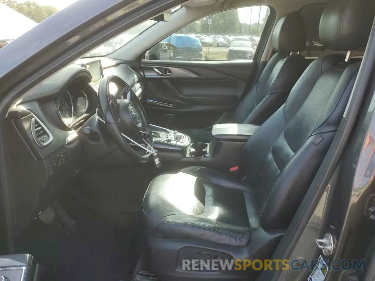 7 Photograph of a damaged car JM3TCBCY3K0304323 MAZDA CX-9 2019