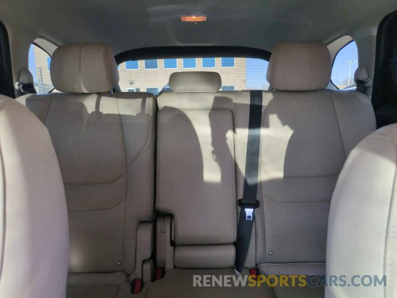 10 Photograph of a damaged car JM3TCBCY3K0304421 MAZDA CX-9 2019