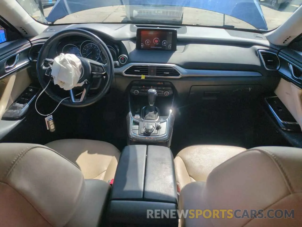 8 Photograph of a damaged car JM3TCBCY3K0304421 MAZDA CX-9 2019