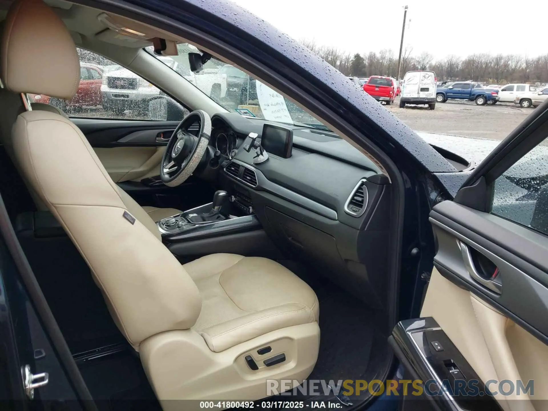 5 Photograph of a damaged car JM3TCBCY4K0329506 MAZDA CX-9 2019