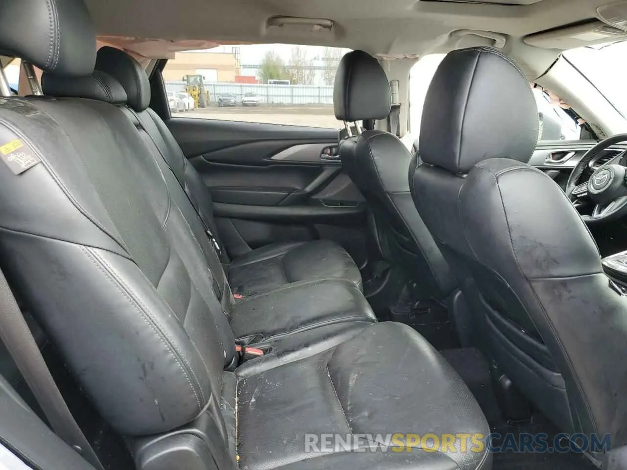 11 Photograph of a damaged car JM3TCBCY5K0324640 MAZDA CX-9 2019