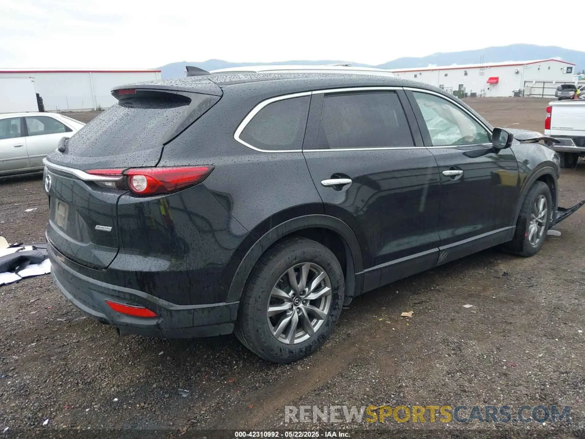 4 Photograph of a damaged car JM3TCBCY6K0300248 MAZDA CX-9 2019