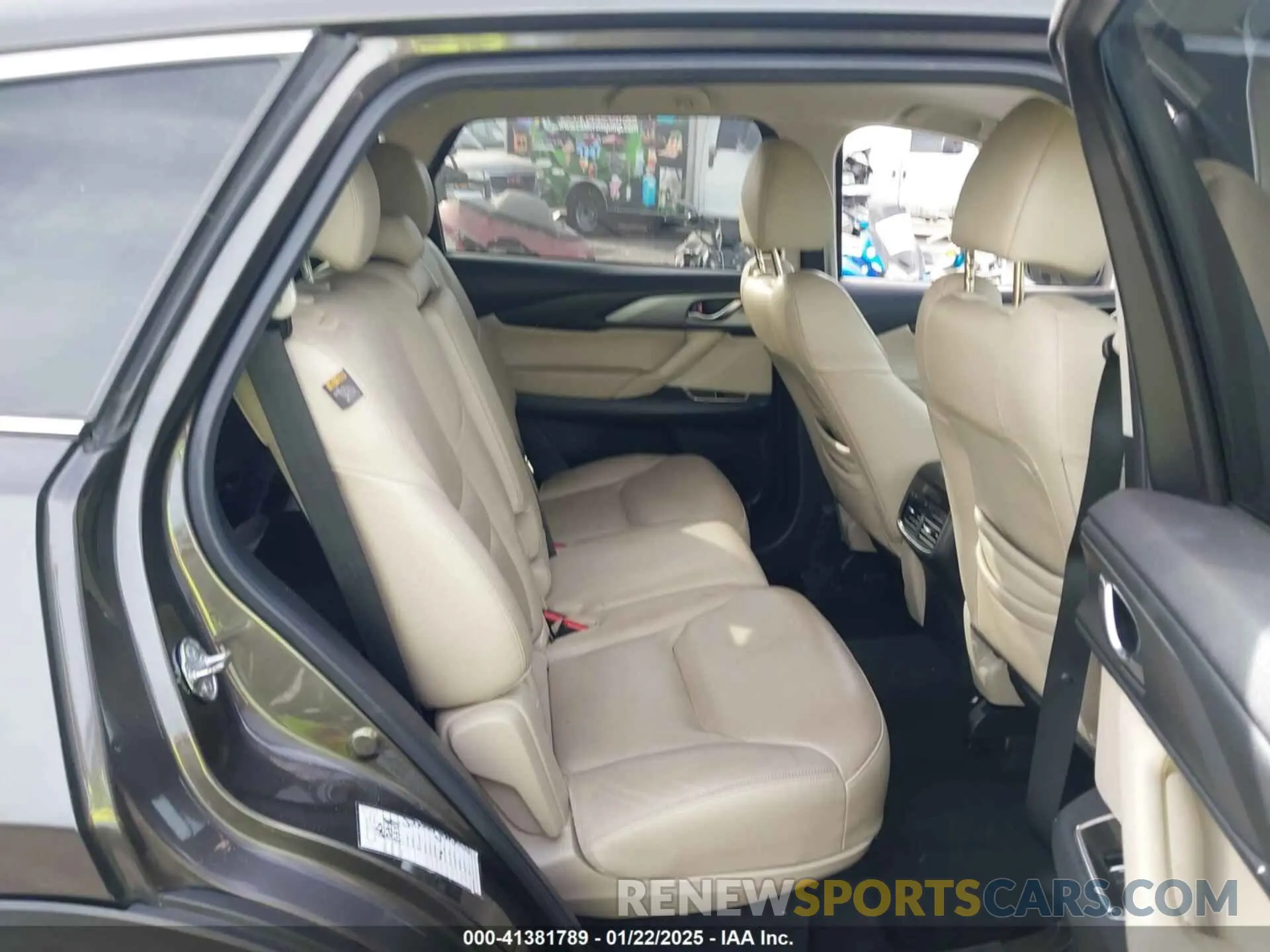 8 Photograph of a damaged car JM3TCBCY8K0307511 MAZDA CX-9 2019