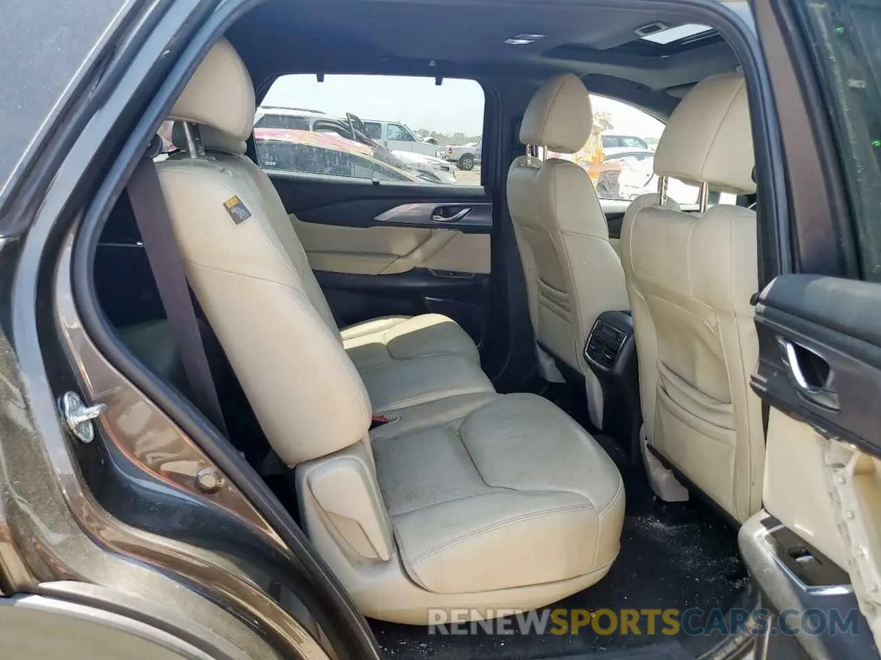 11 Photograph of a damaged car JM3TCBDY1K0305811 MAZDA CX-9 2019