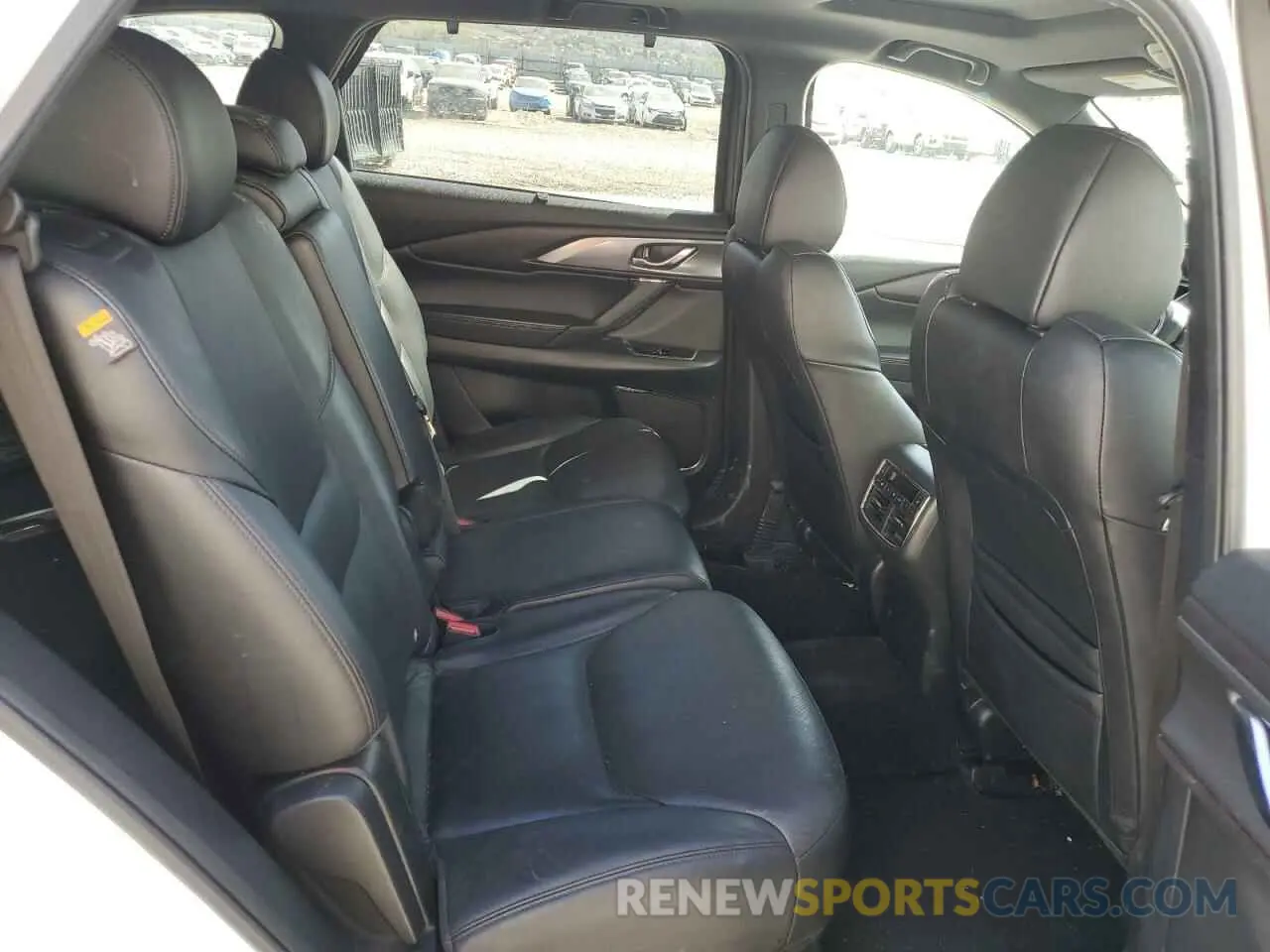 11 Photograph of a damaged car JM3TCBDY5K0303494 MAZDA CX-9 2019