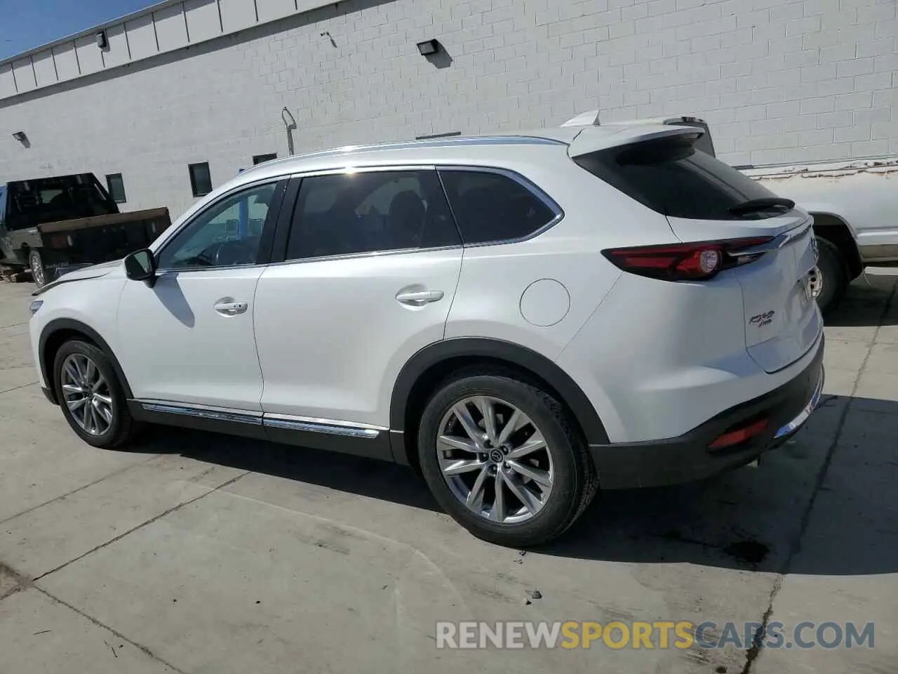 2 Photograph of a damaged car JM3TCBDY5K0303494 MAZDA CX-9 2019