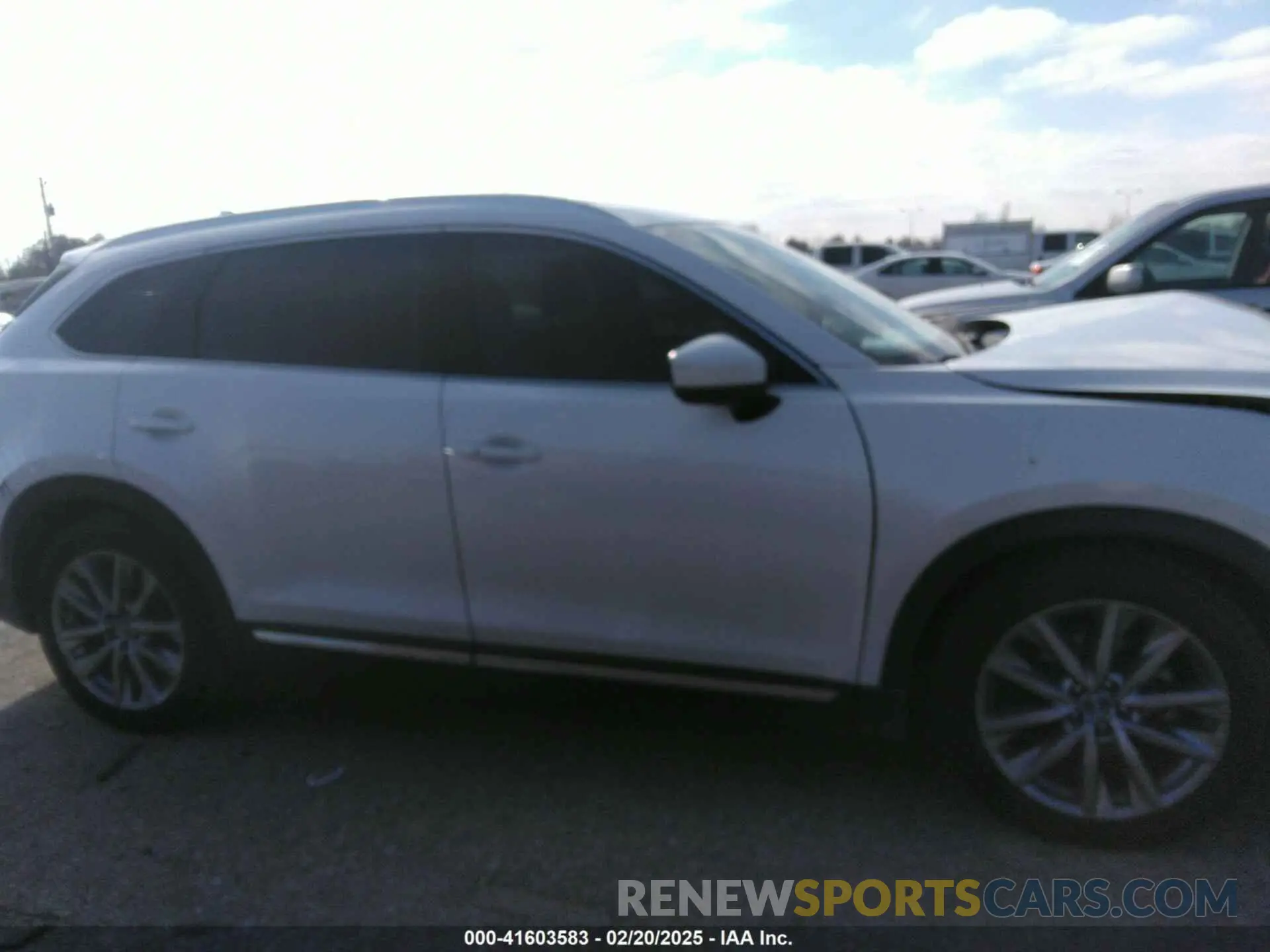 14 Photograph of a damaged car JM3TCBEY0K0319343 MAZDA CX-9 2019