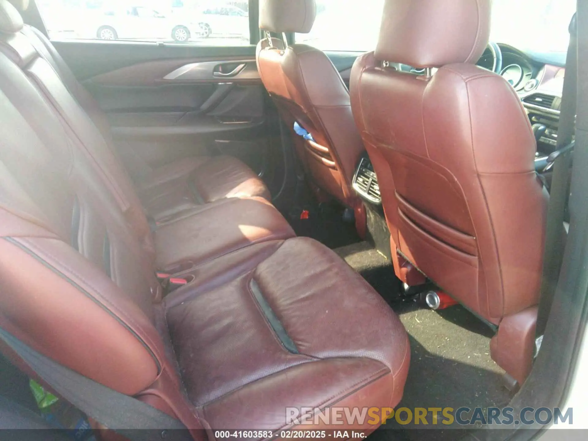 8 Photograph of a damaged car JM3TCBEY0K0319343 MAZDA CX-9 2019