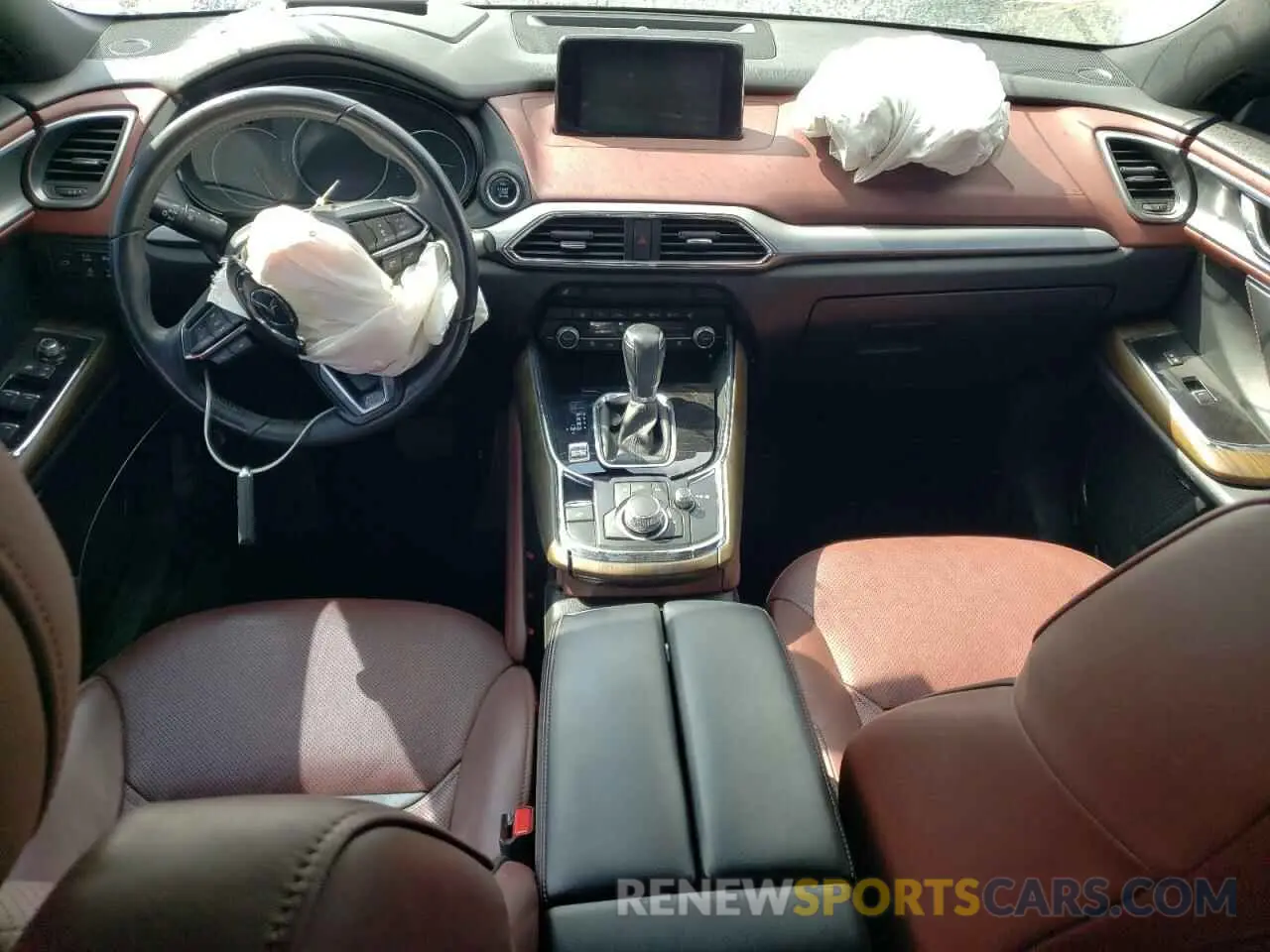 8 Photograph of a damaged car JM3TCBEY0K0324381 MAZDA CX-9 2019