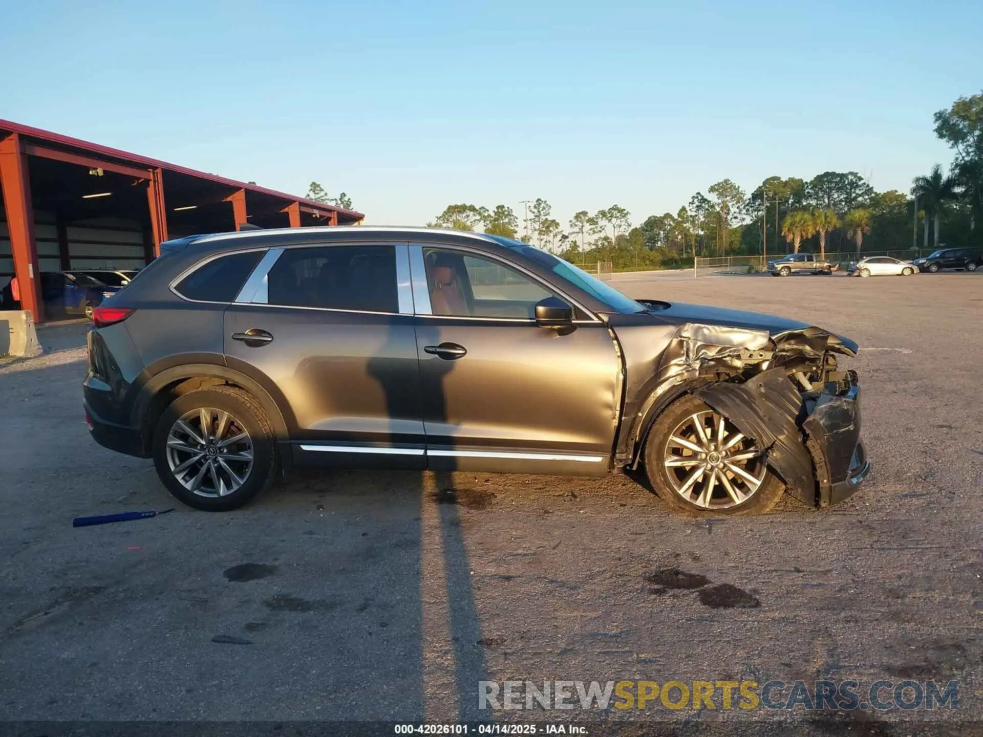 14 Photograph of a damaged car JM3TCBEY5K0331147 MAZDA CX-9 2019