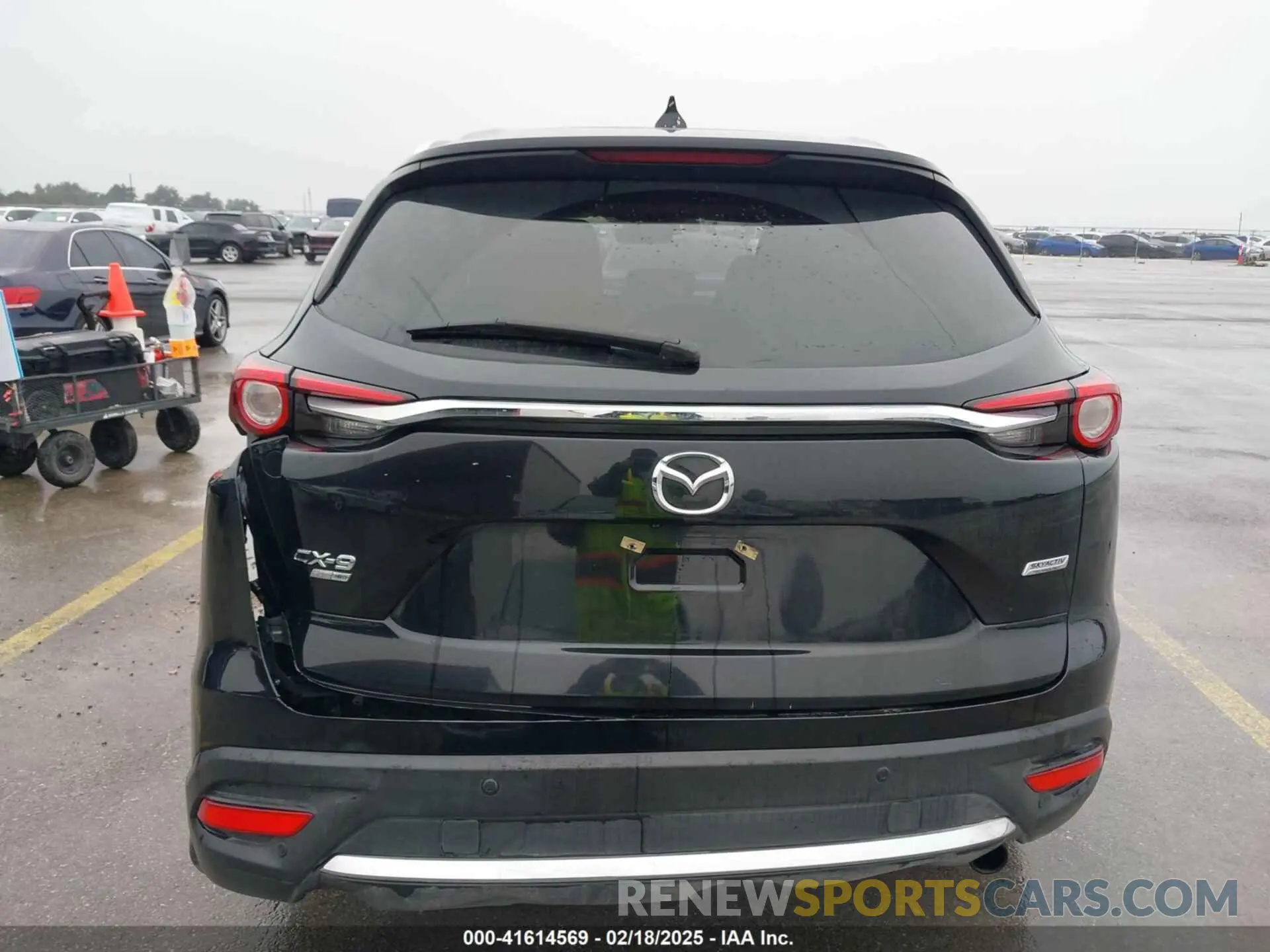 16 Photograph of a damaged car JM3TCBEY7K0325253 MAZDA CX-9 2019