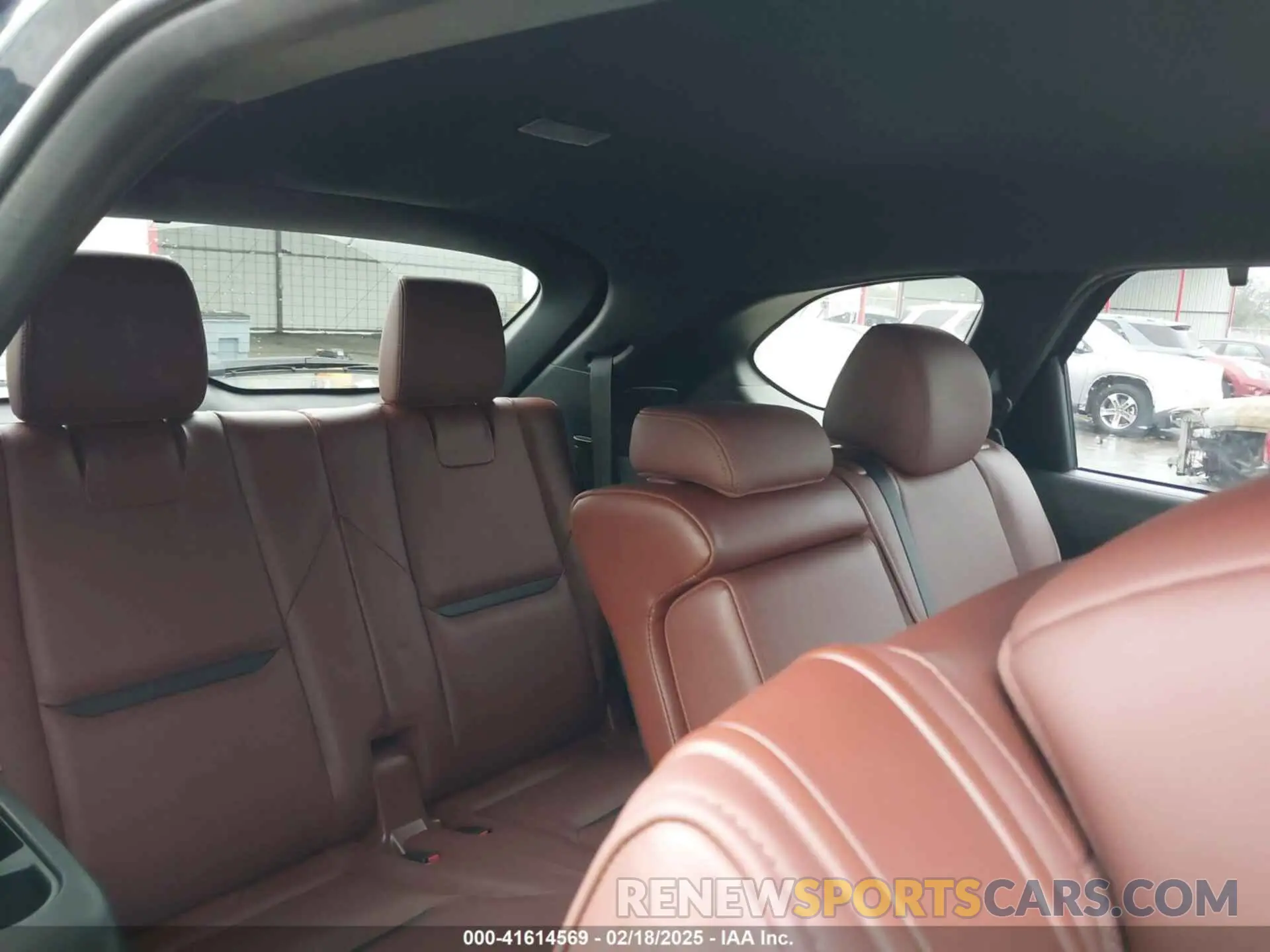 8 Photograph of a damaged car JM3TCBEY7K0325253 MAZDA CX-9 2019