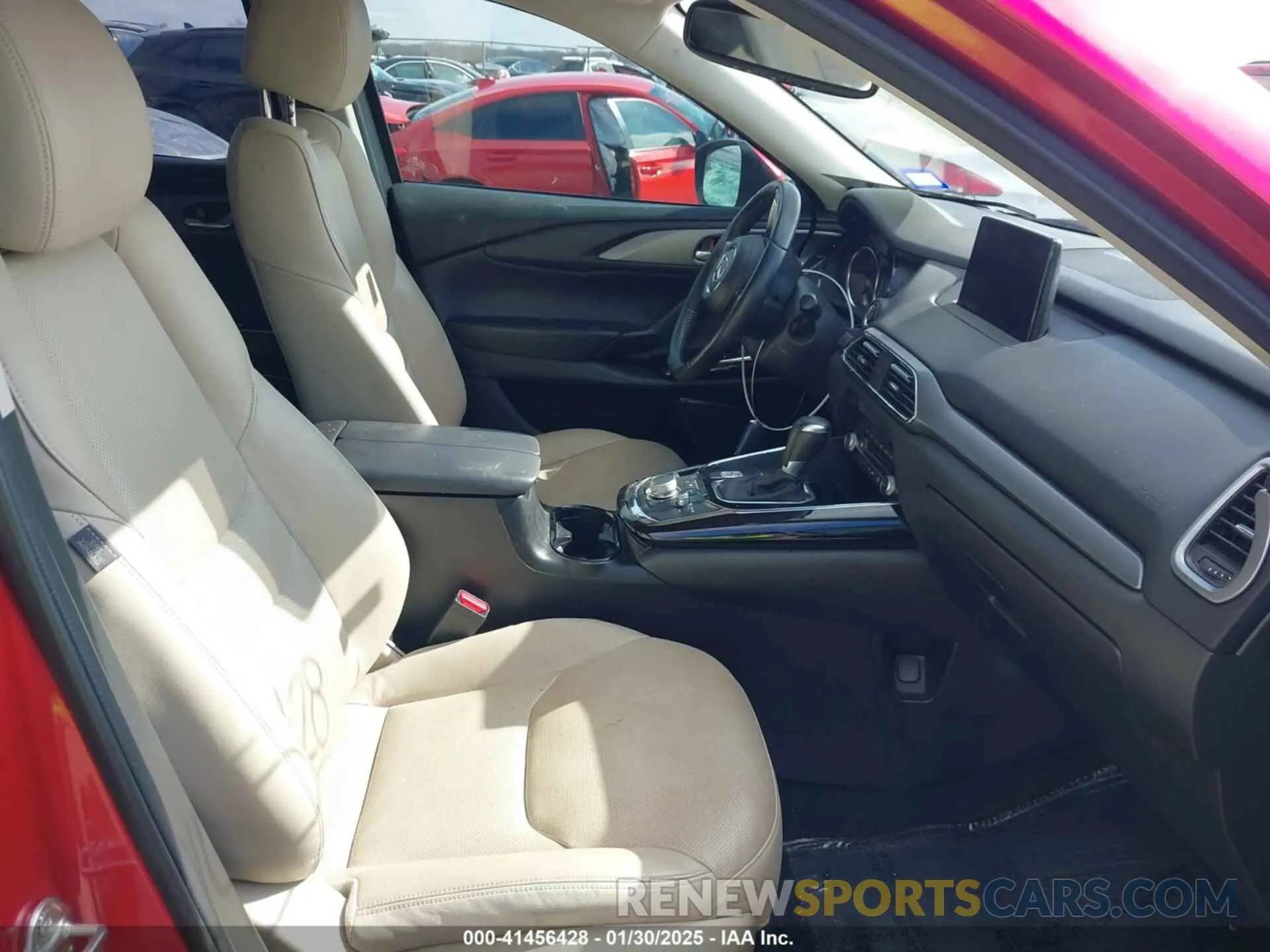 5 Photograph of a damaged car JM3TCACY4L0410128 MAZDA CX-9 2020