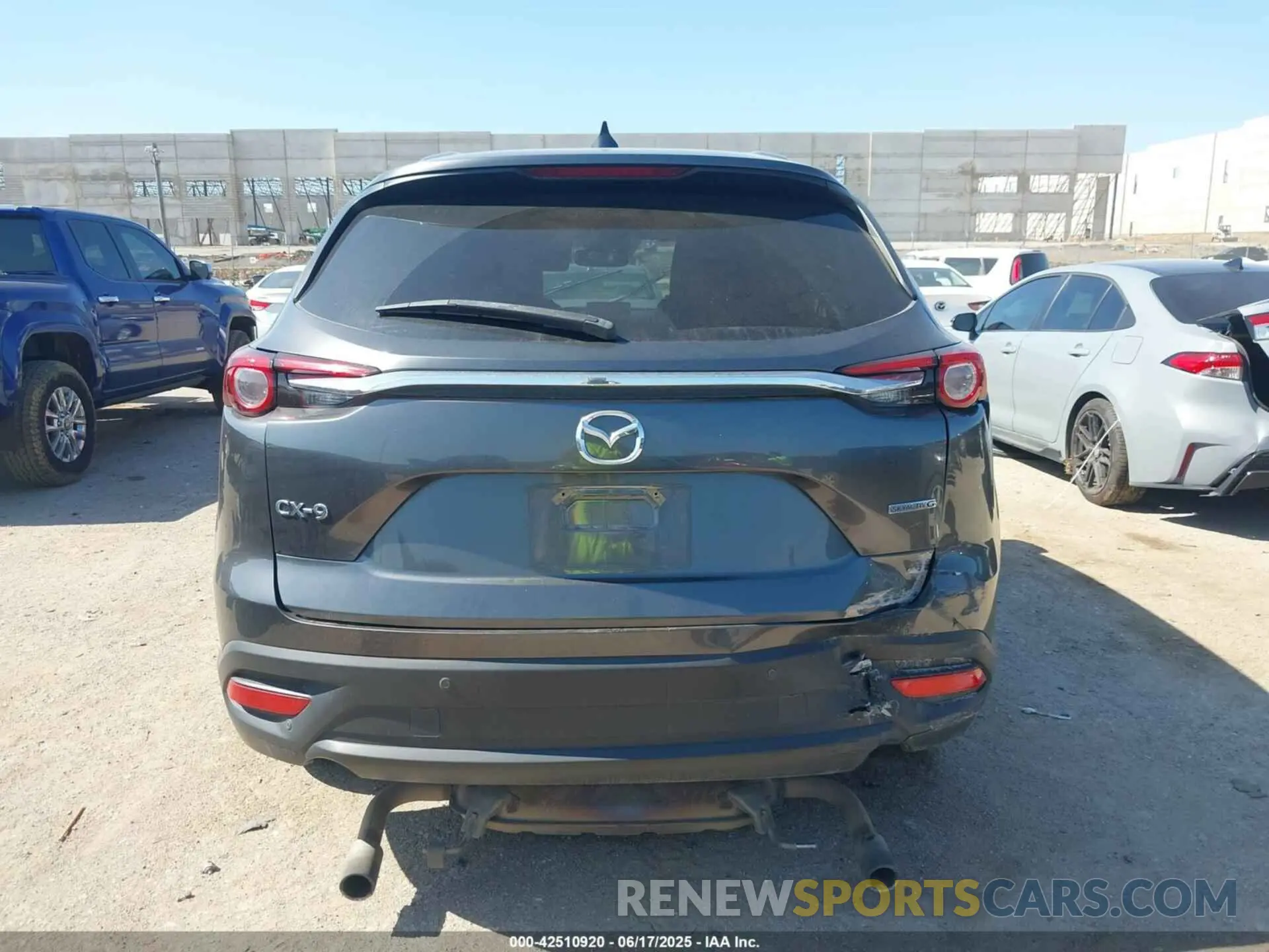 15 Photograph of a damaged car JM3TCACY8L0421830 MAZDA CX-9 2020