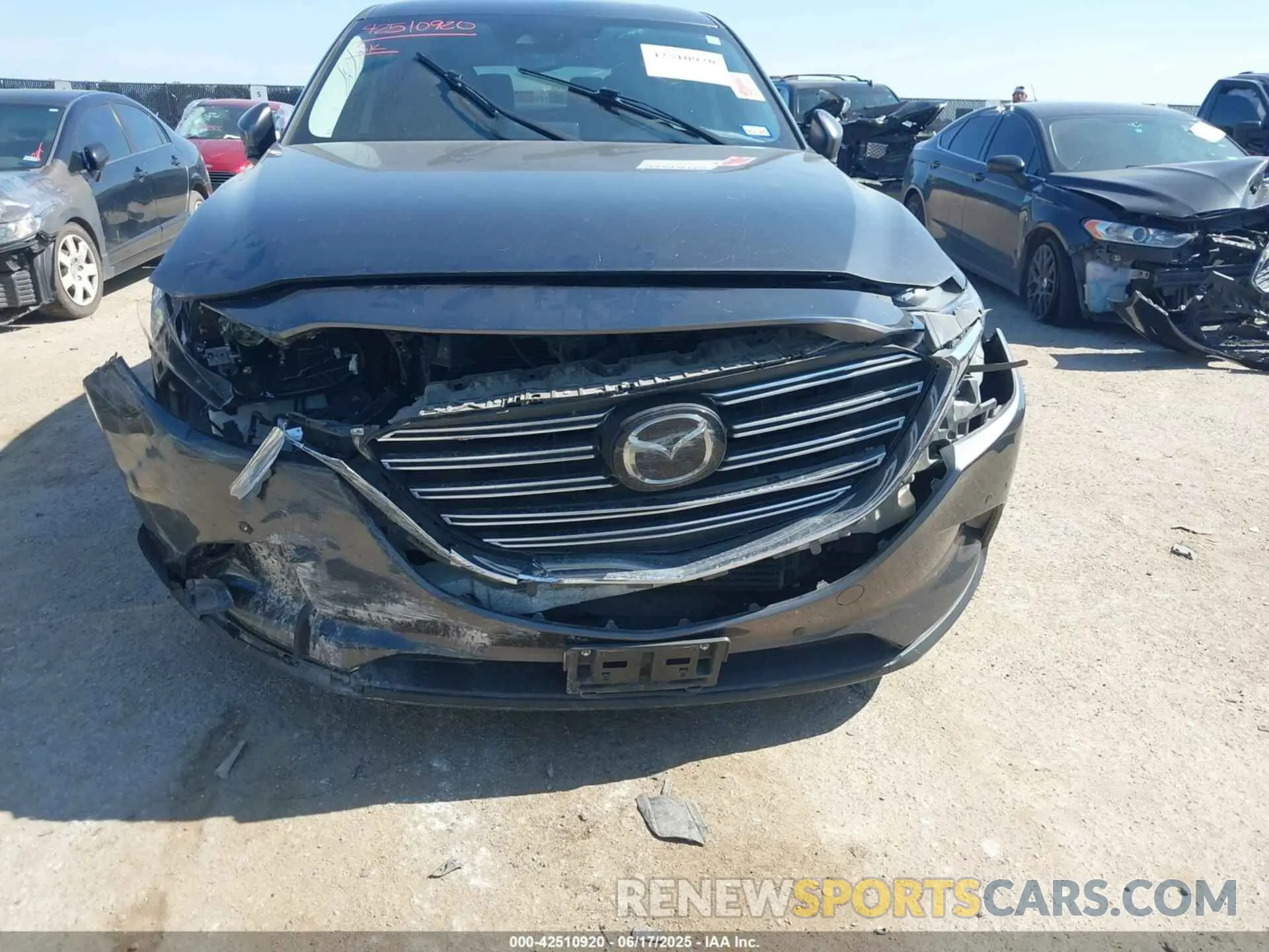 6 Photograph of a damaged car JM3TCACY8L0421830 MAZDA CX-9 2020