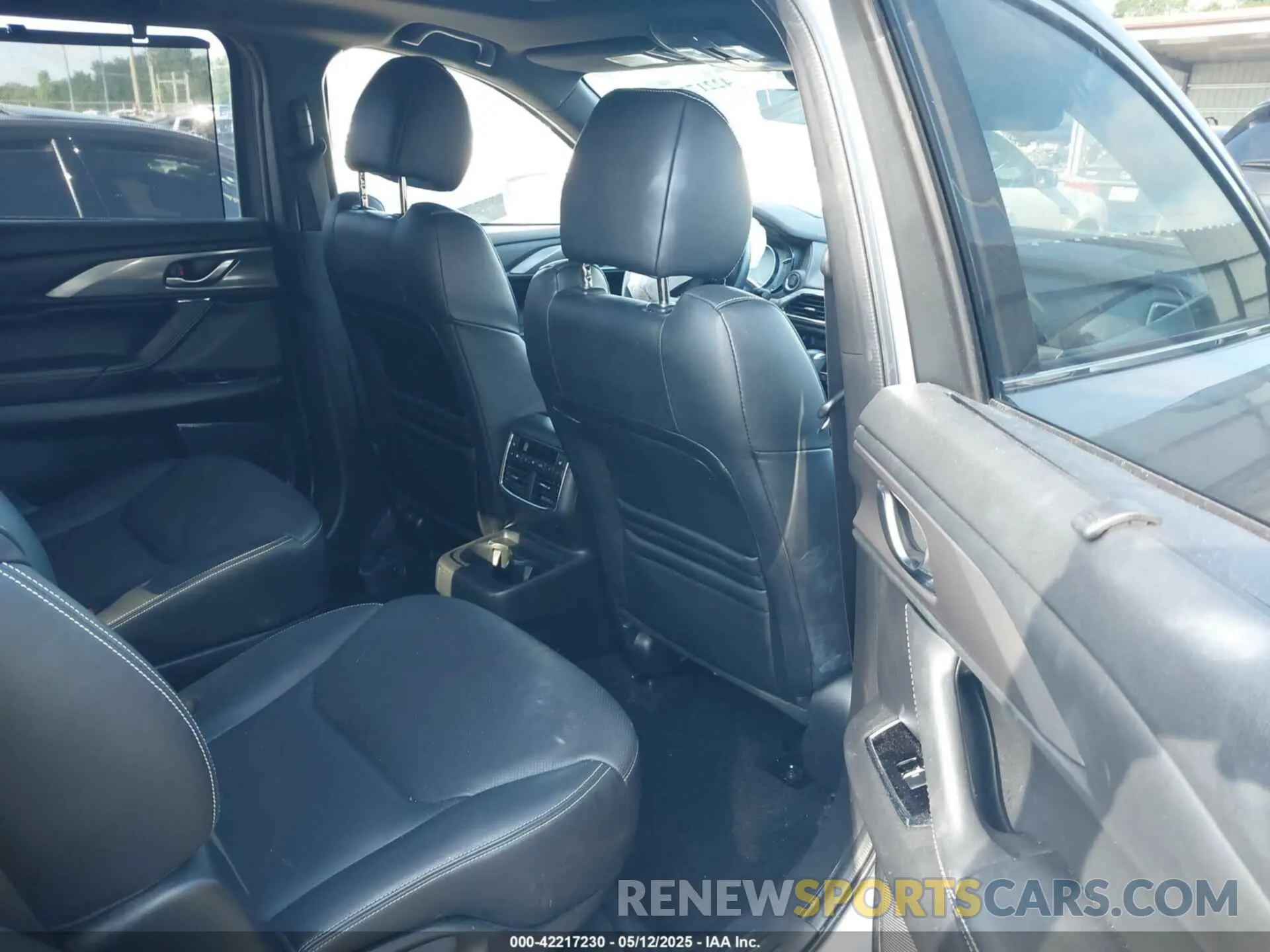 8 Photograph of a damaged car JM3TCADY2L0406173 MAZDA CX-9 2020