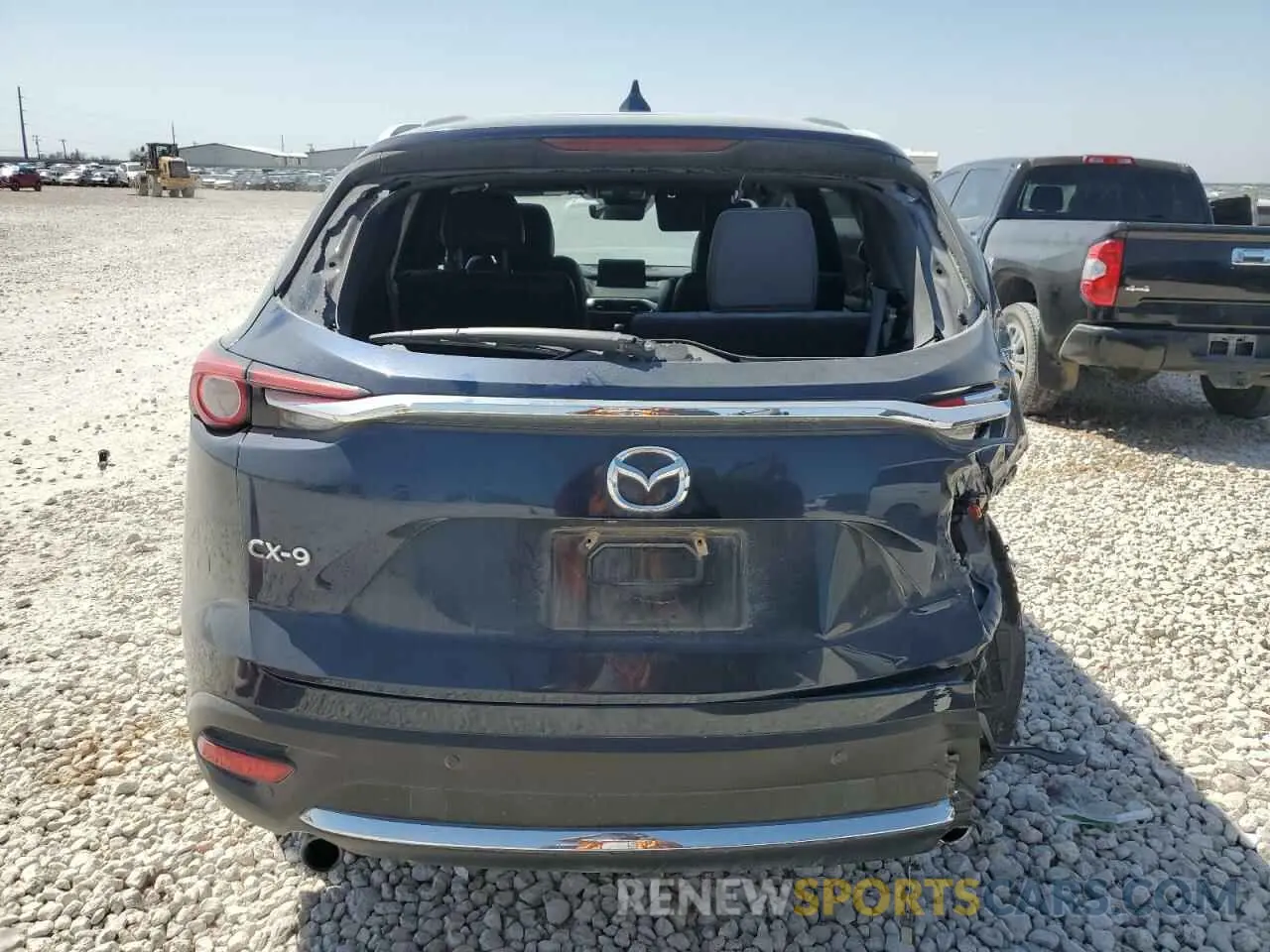 6 Photograph of a damaged car JM3TCADY6L0416429 MAZDA CX-9 2020