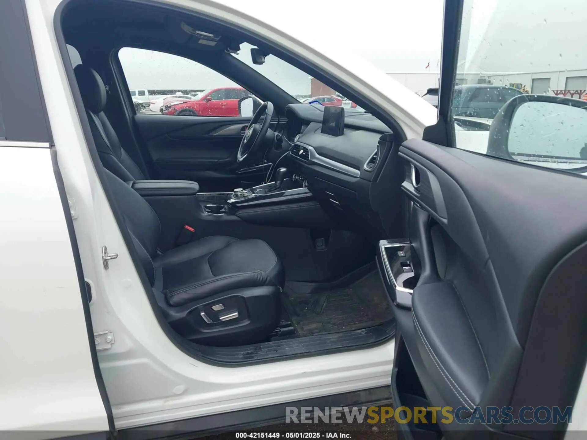 5 Photograph of a damaged car JM3TCADY8L0415797 MAZDA CX-9 2020
