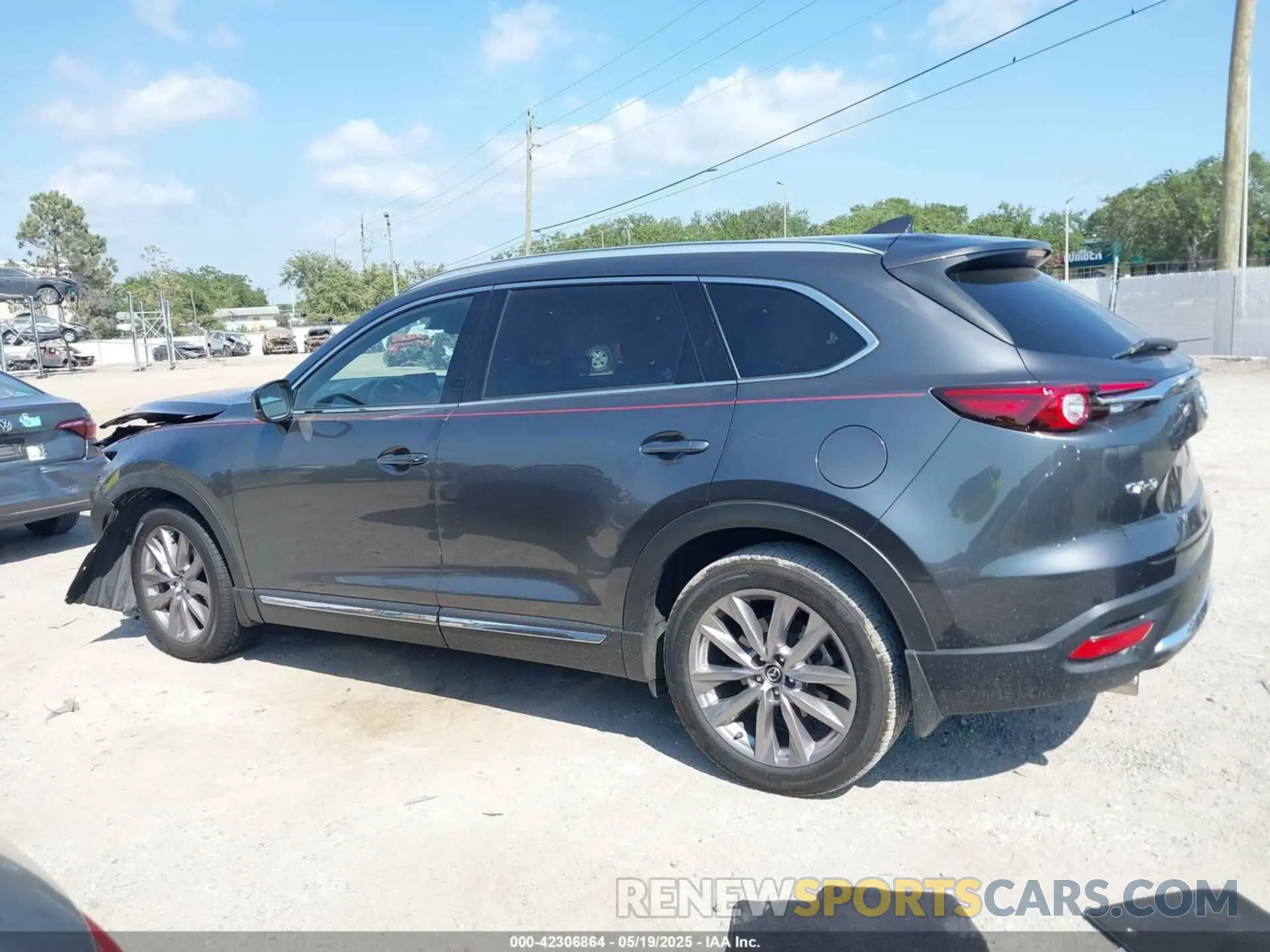 15 Photograph of a damaged car JM3TCADY8L0417775 MAZDA CX-9 2020