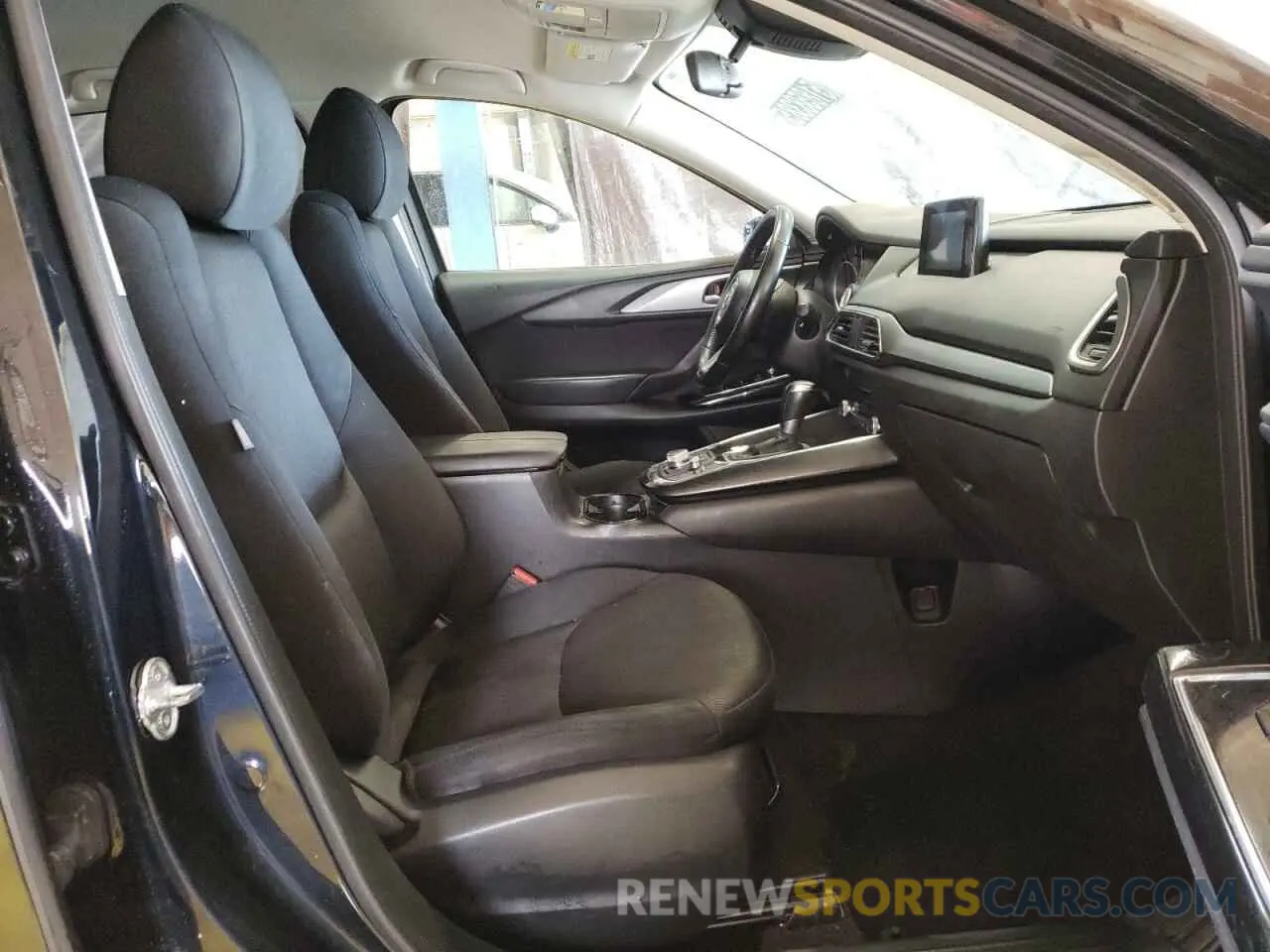 7 Photograph of a damaged car JM3TCBBY5L0414275 MAZDA CX-9 2020