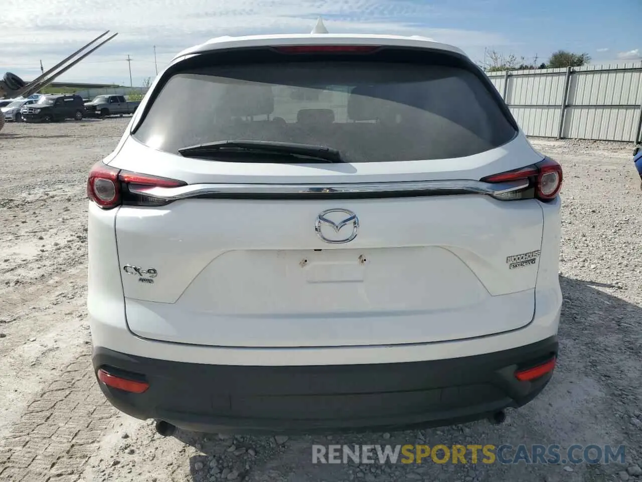 6 Photograph of a damaged car JM3TCBBY9L0410164 MAZDA CX-9 2020