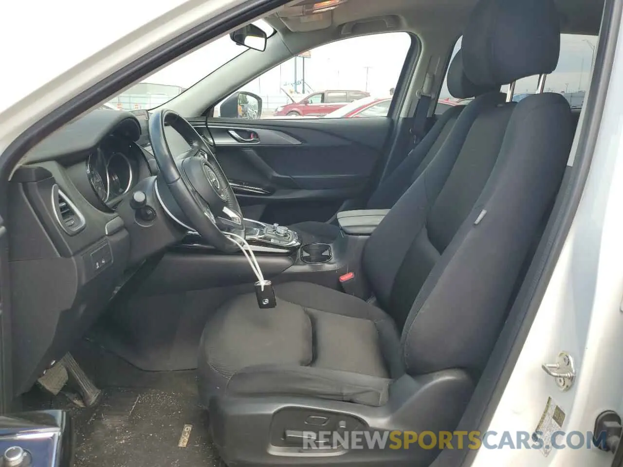 7 Photograph of a damaged car JM3TCBBY9L0410164 MAZDA CX-9 2020