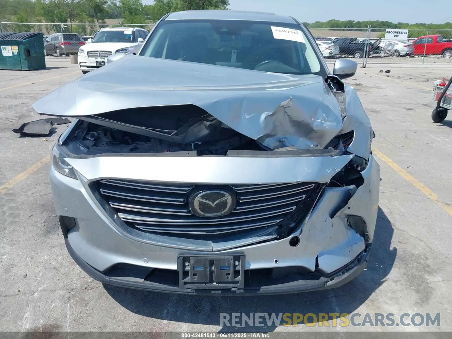 6 Photograph of a damaged car JM3TCBCY2L0415513 MAZDA CX-9 2020