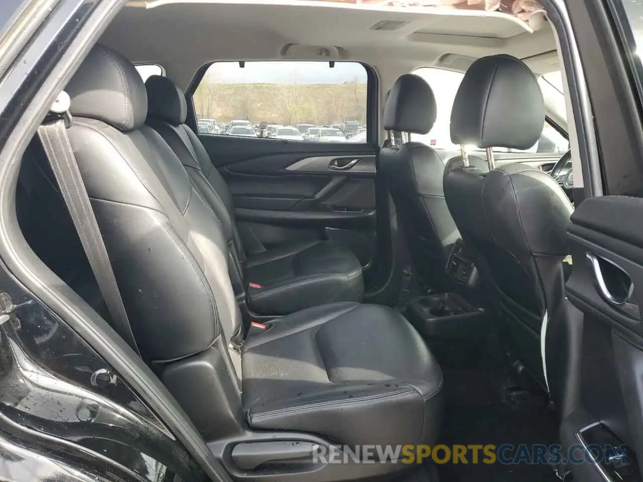 11 Photograph of a damaged car JM3TCBCY3L0417755 MAZDA CX-9 2020