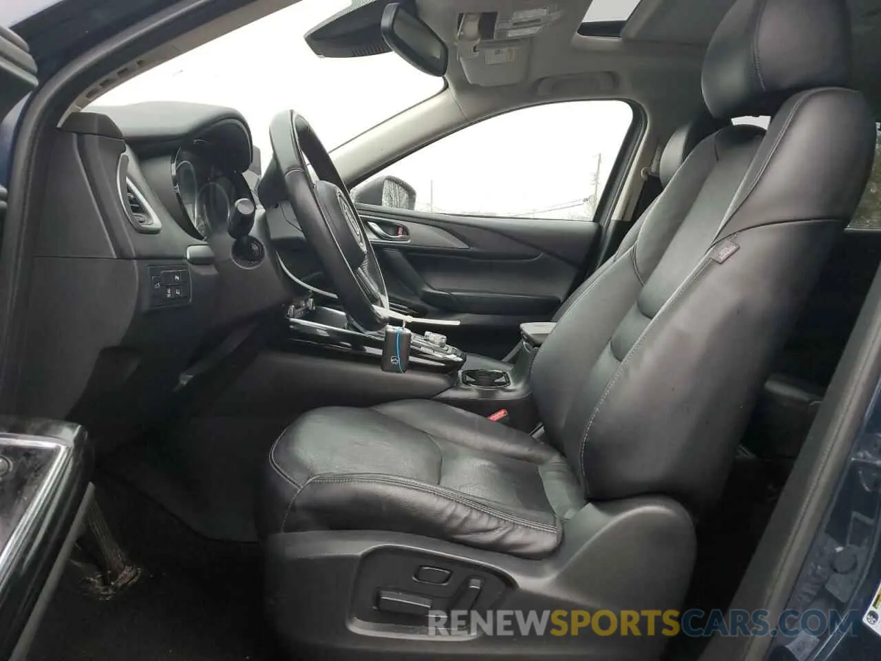 7 Photograph of a damaged car JM3TCBCY6L0401808 MAZDA CX-9 2020